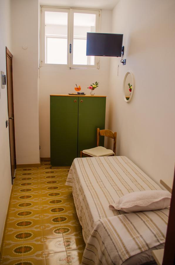 Hotel Angelino Barano d'Ischia Phòng bức ảnh